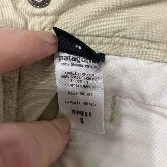Patagonia 100% Organic Cotton Khakis Shorts Women Size 8 - Picture 5 of 9